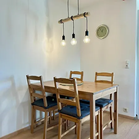 Bergblick Mit Terrasse & Nordkettenblick Апартаменти Інсбрук