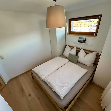 Appartement Bergblick Mit Terrasse & Nordkettenblick Innsbruck