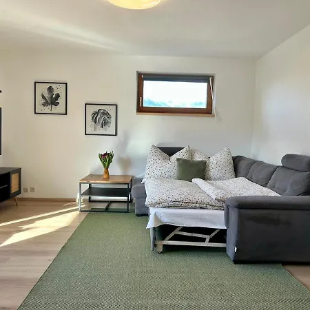 Bergblick Mit Terrasse & Nordkettenblick إنسبروك