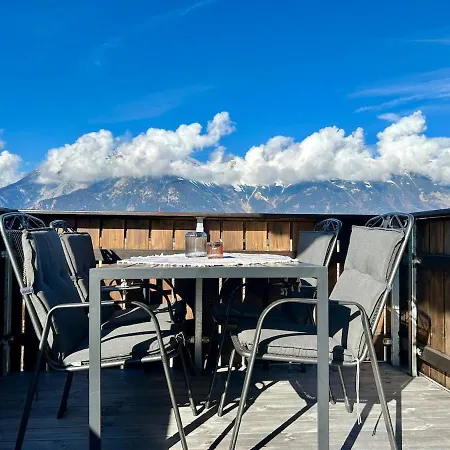 Bergblick Mit Terrasse & Nordkettenblick İnnsbruck