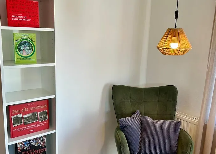 Appartement Bergblick Mit Terrasse & Nordkettenblick