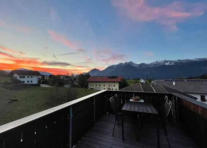 Appartement Bergblick Mit Terrasse & Nordkettenblick *